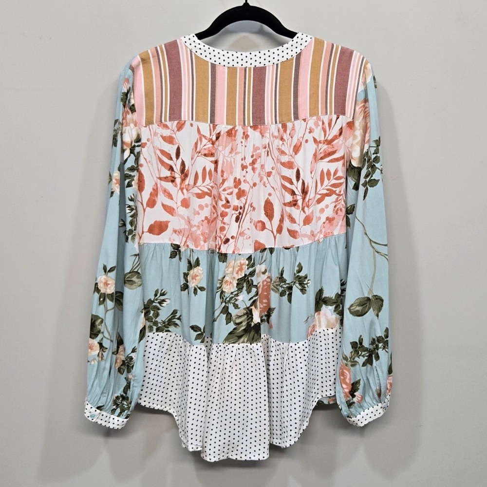 Soft Surroundings Shirt Large Blue Floral Patchwork Tiered Tunic Boho Cottage - Picture 2 of 6